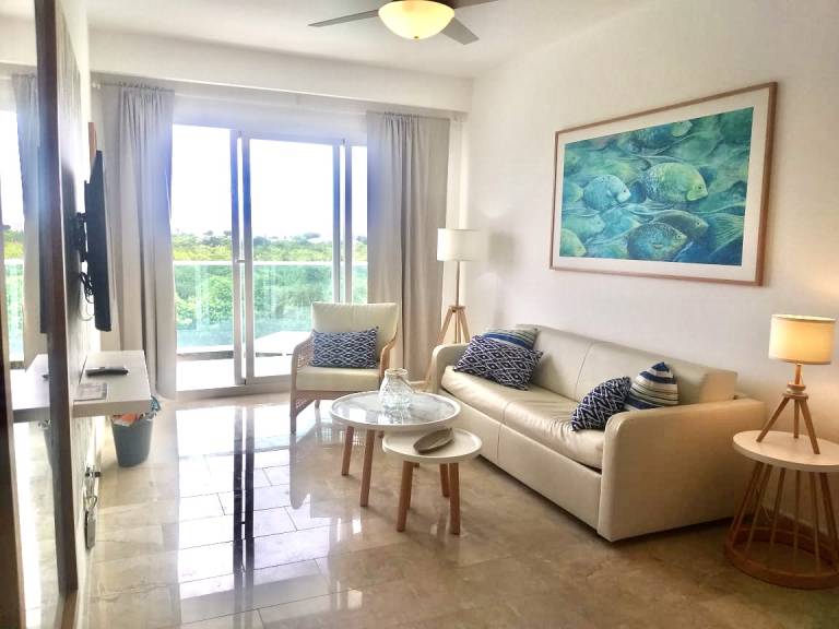Rental apartment with pool, garden & patio | Pool view — photo 3