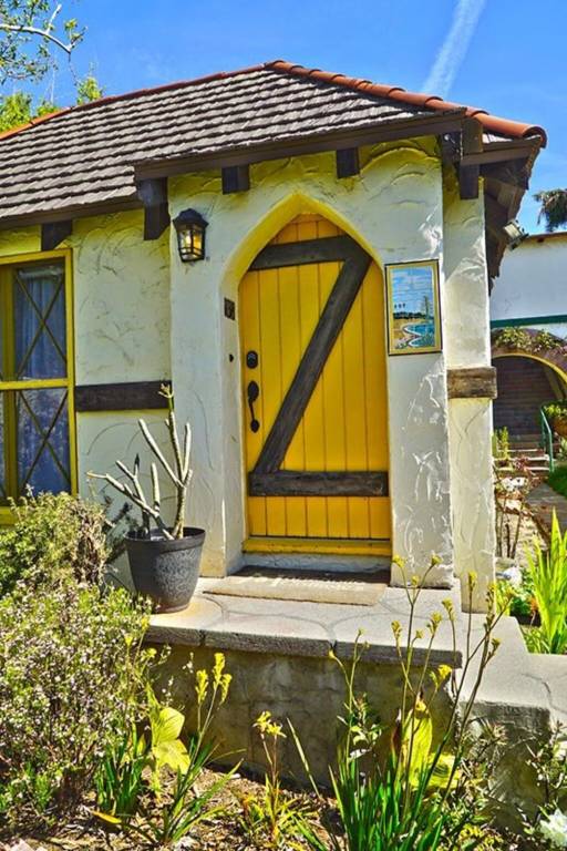 Cabin Laguna Beach