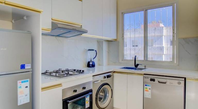 Cozy apartment PLAYSTATION 4 FIFA 26, 10 minutes to the beach, free parking — photo 3