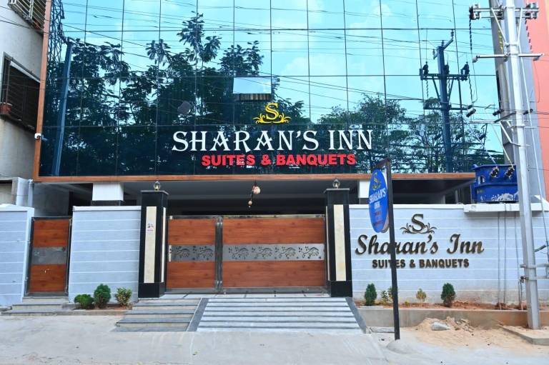 Sharan s Inn Suites & Banquets