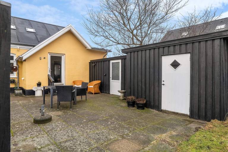 House with 2 rooms for 6 persons in Lokken