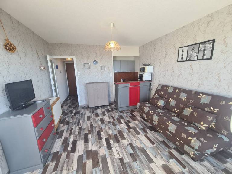 Studio with 1 room for 3 persons — photo 3