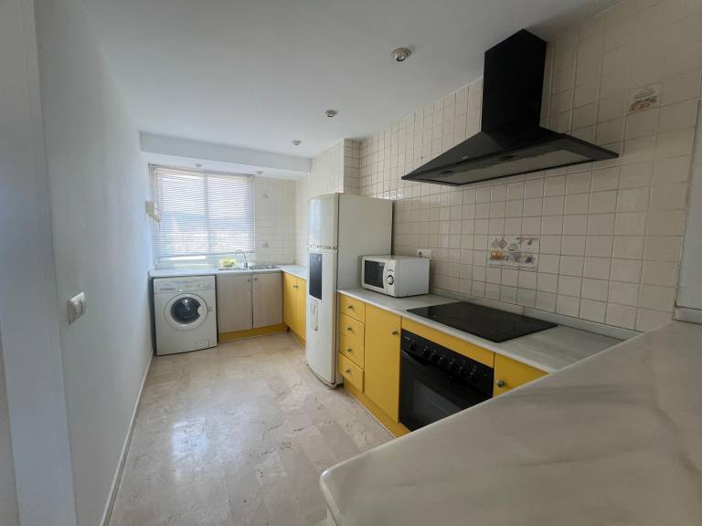 Family-friendly rental apartment with patio & pool | Close to the beach | Pet-friendly — photo 5
