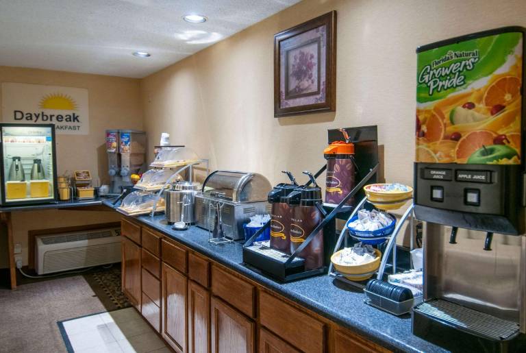 Days Inn by Wyndham Pauls Valley — photo 4