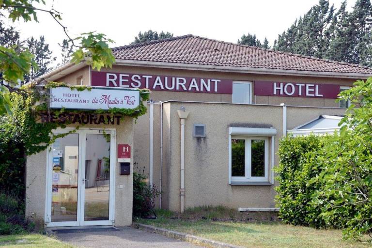 Hotel moulin a vent Gerland in Venissieux