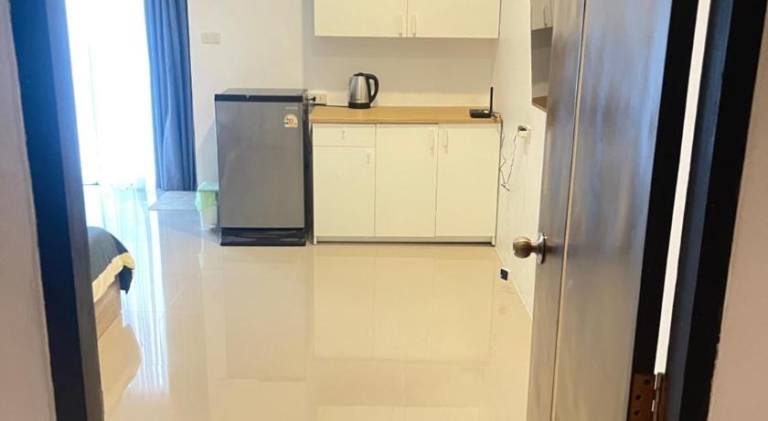 Nai-harn Apartments — photo 3