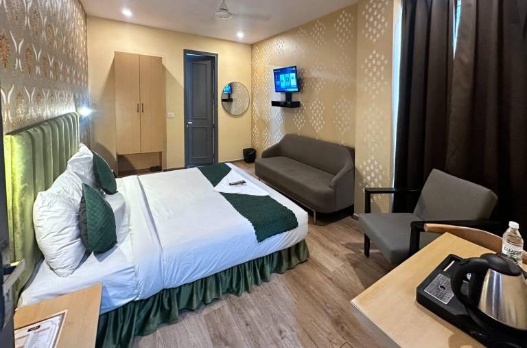 Nidra Hotel