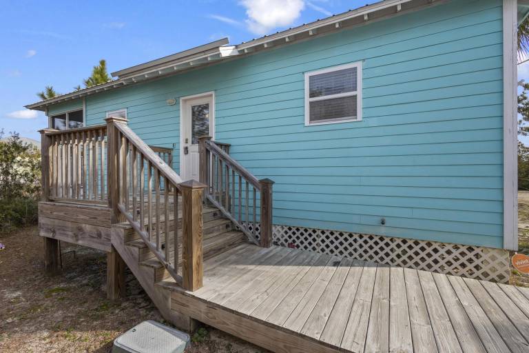 Fully equipped spacious cottage with barbecue & pool | Pets are welcome — photo 2