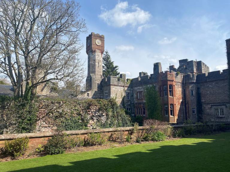 House Ruthin