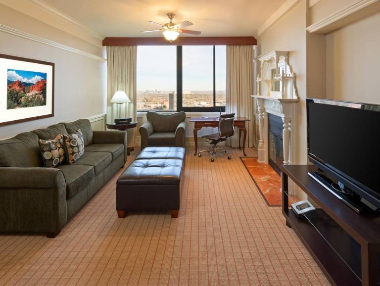 Sheraton Denver West Hotel — photo 2