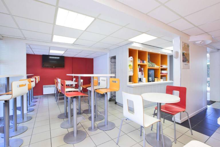 Premiere Classe Lille Nord - Tourcoing — photo 3