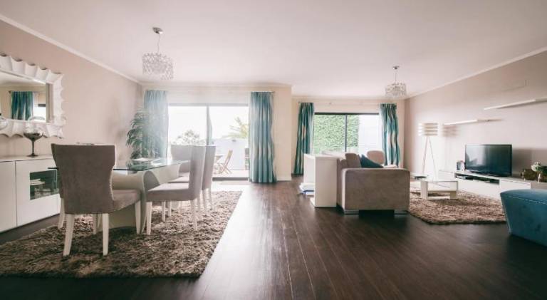 Lovely villa with yard, private pool & jacuzzi | Pets are welcome — photo 2