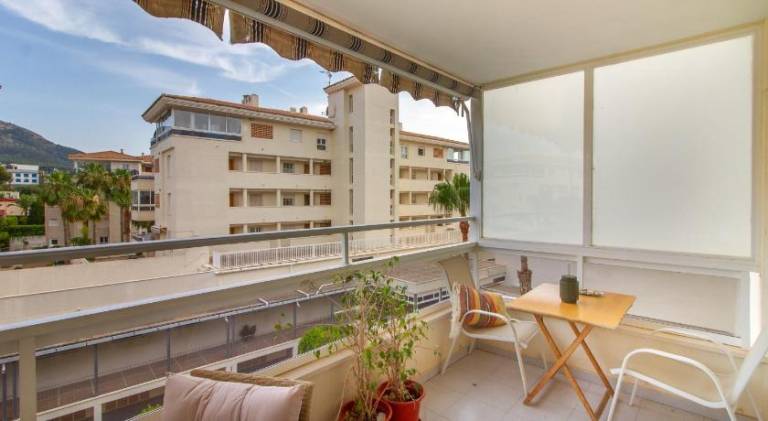 Holiday apartment with pool — photo 5