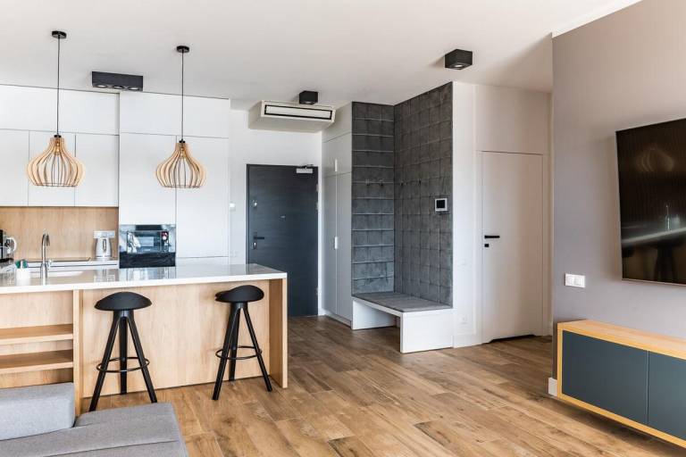Beautiful rental apartment | Water view | Perfect for remote work | Pet-friendly — photo 5