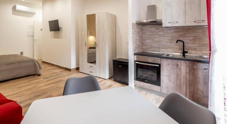 Rental apartment with terrace | Perfect for remote work | Pet-friendly — photo 2