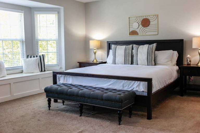 Sojourn Delightful Family Home Sleeps 6 — photo 4