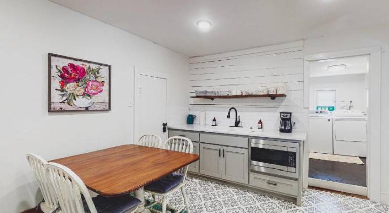 Rental apartment with 2 rooms for 6 persons — photo 3