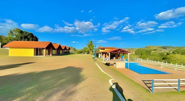 Chalet with pool — photo 3