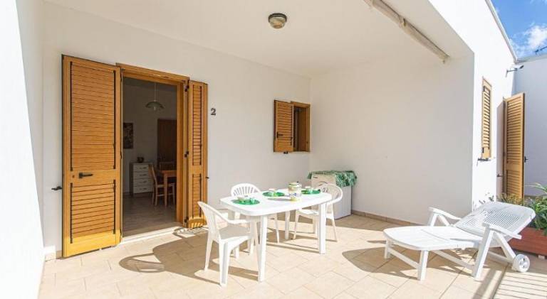 Vacation home with patio & garden | Beach nearby | Dogs allowed — photo 4