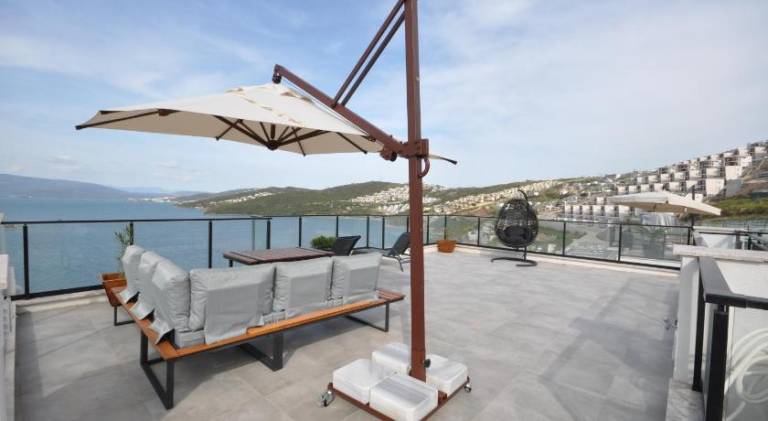 Apartment with terrace, private pool & BBQ — photo 3