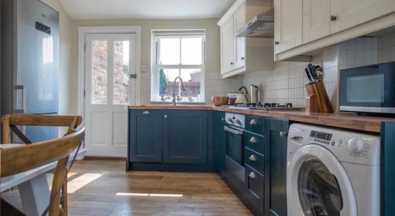 House | Near Shambles | Pet-friendly — photo 4