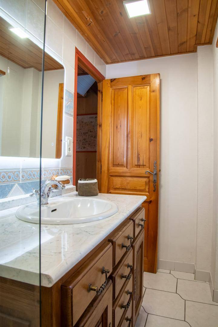 120 m² Gîte ∙ 4 Schlafzimmer ∙ 6 Gäste – Bild 19