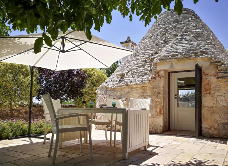 Fully equipped lovely villa with barbeque, hot tub & garden | City view | Dogs allowed — photo 5