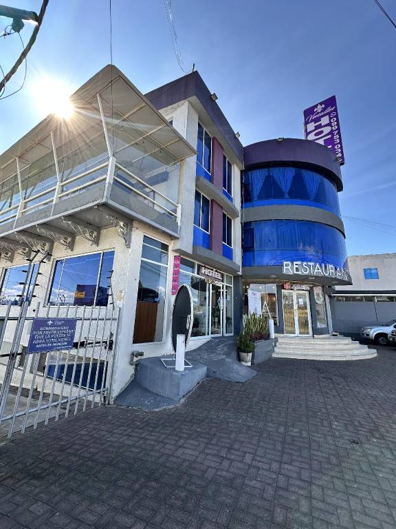 Hotel Versailles in Ambato