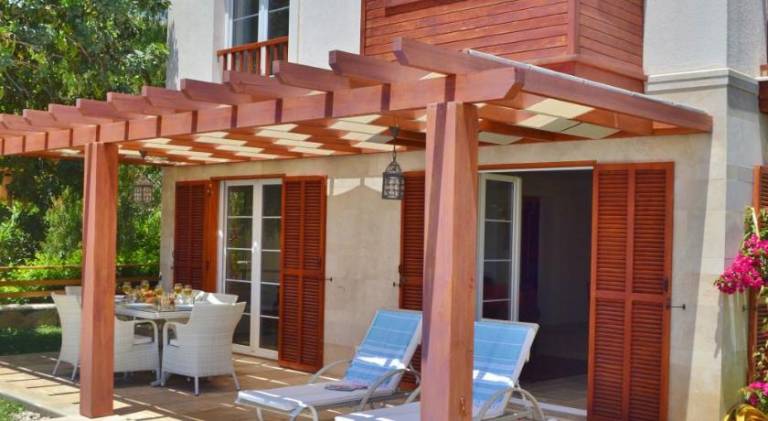 Fully equipped charming villa with terrace, private pool & barbecue | Pets allowed — photo 4