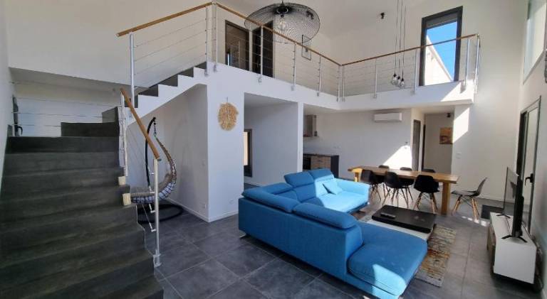 Villa with terrace, barbecue & private pool — photo 4