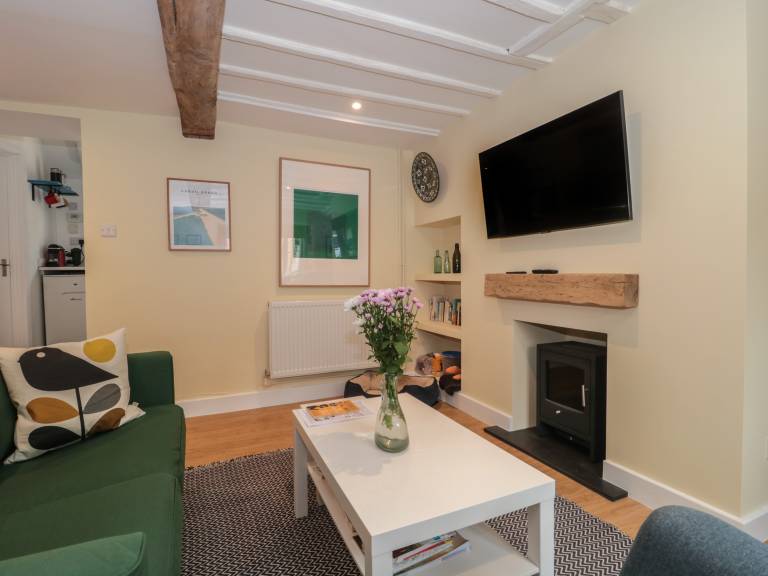 Child-friendly cottage with yard | Pets are welcome — photo 5