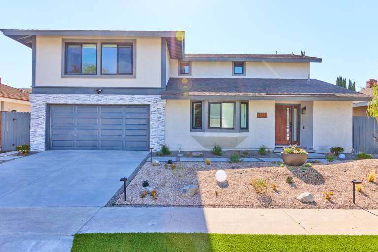 House  Irvine