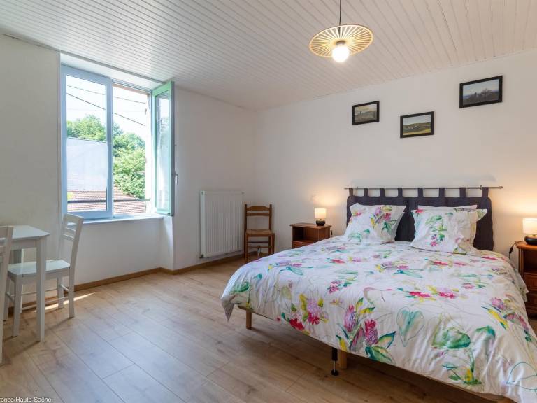 Renovated country house with garden, pets accepted near Vesoul — photo 5