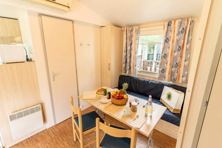 Camping Club del Sole Vigna sul Mar Family Collection - Mobil Home Comfort 3 Rooms 5 People (4 adults 1 child -10 years) Air-conditioned — photo 4
