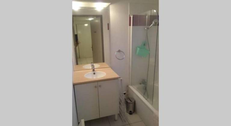 Apartment with pool — photo 2