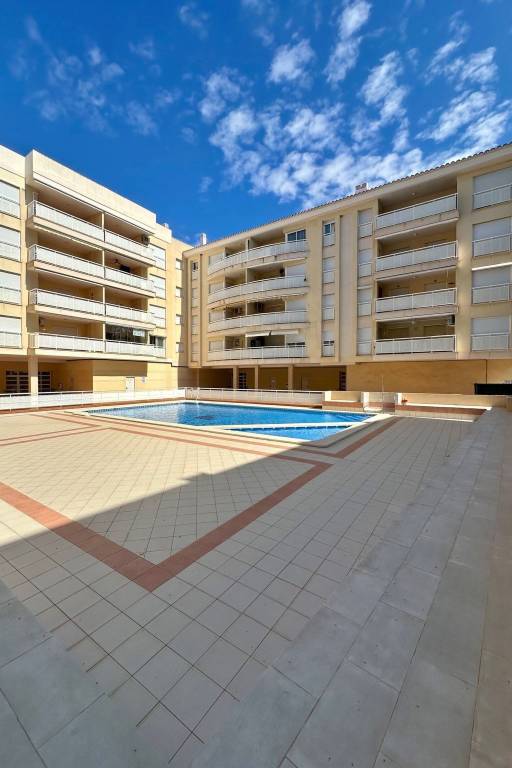 Apartment with pool & terrace — photo 3