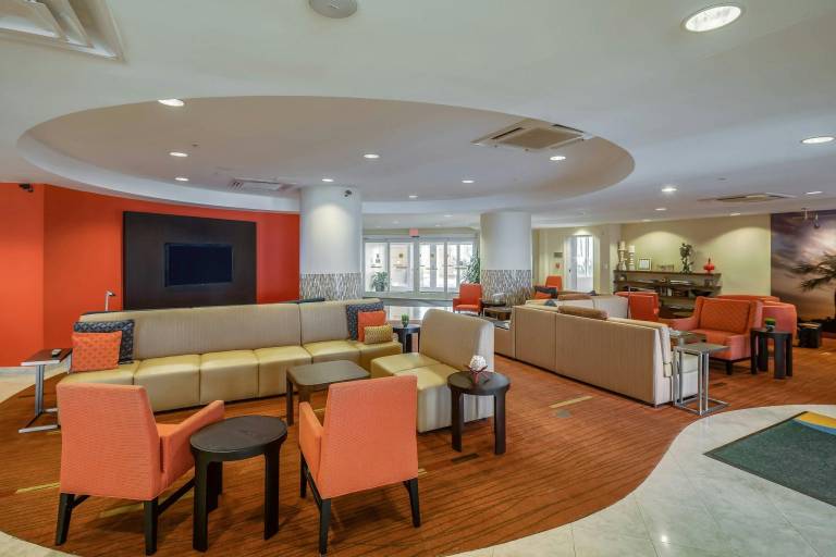 Courtyard by Marriott Jacksonville Beach Oceanfront — photo 5