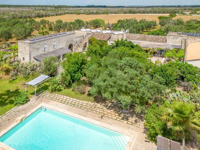 3Rooms in ancient Masseria w pool Artemisia Homes