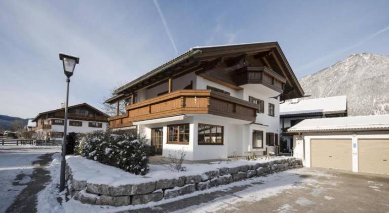 Vacation home with 4 rooms for 9 persons — photo 4
