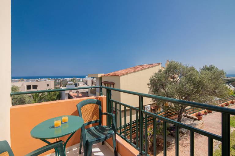 Rental apartment with pool & garden | Sea view — photo 5