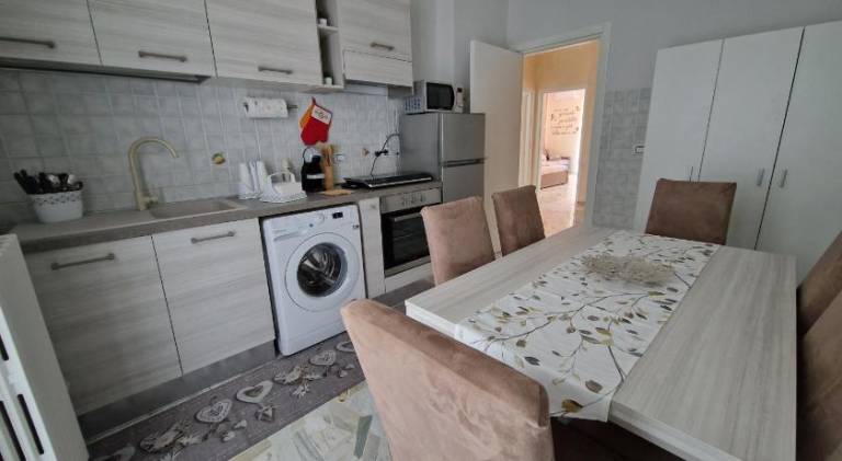 Rental apartment with 2 rooms for 4 persons — photo 2