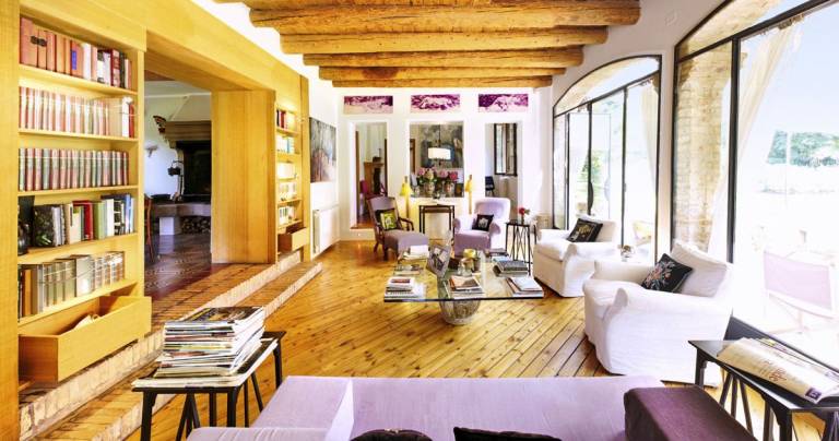 Family-oriented beautiful villa with private pool, patio & yard | Pets allowed — photo 3