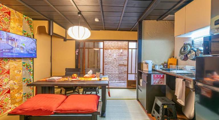 Vacation home | Near Ponto-chō — photo 3