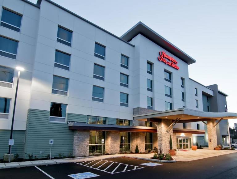 Hampton Inn & Suites Bellevue Downtown-Seattle in Bellevue, WA