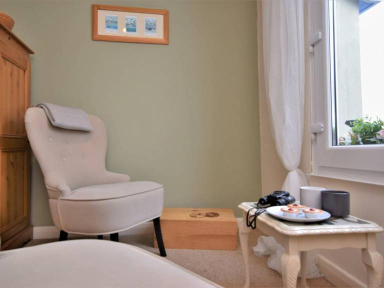 Cottage | Water view — photo 2