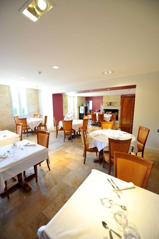 Logis- Hotel Spa Restaurant l'Epicurial — photo 3