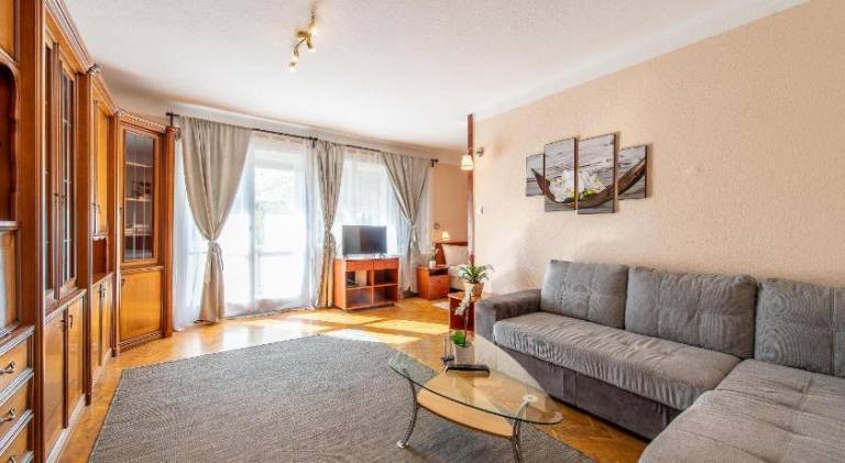 Bed and breakfast  Budafok