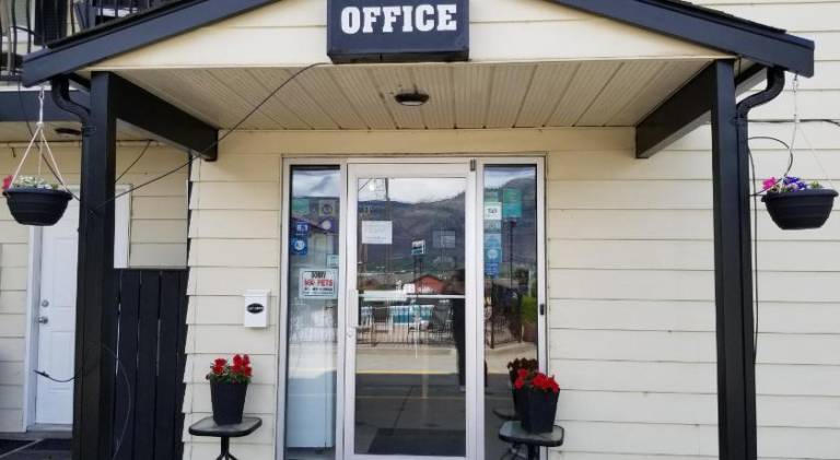 Osoyoos Lakeview Inn & Suites — photo 5