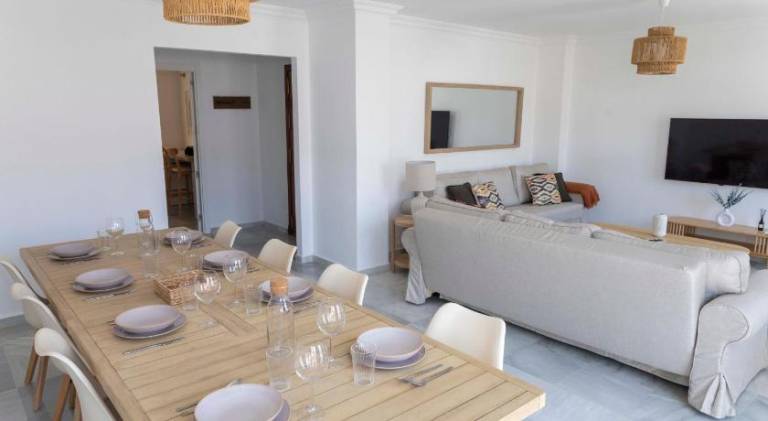 Rental apartment with 4 rooms for 12 persons — photo 3