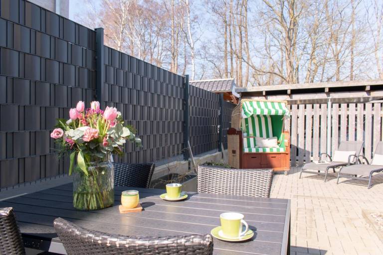 Rental apartment with terrace — photo 2